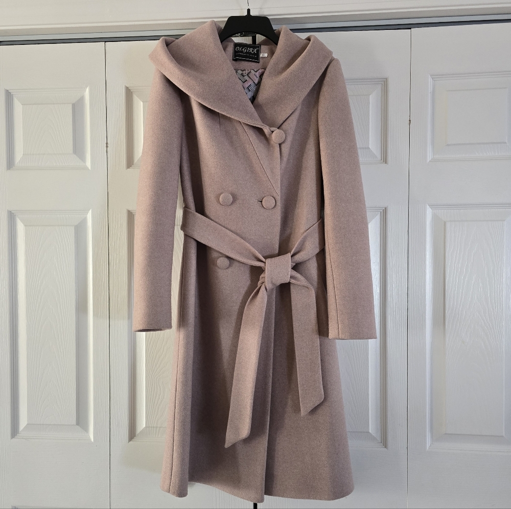 Olgira Women's Elegant Wool Blush Pink Double-Breasted Hooded Coat With Strap